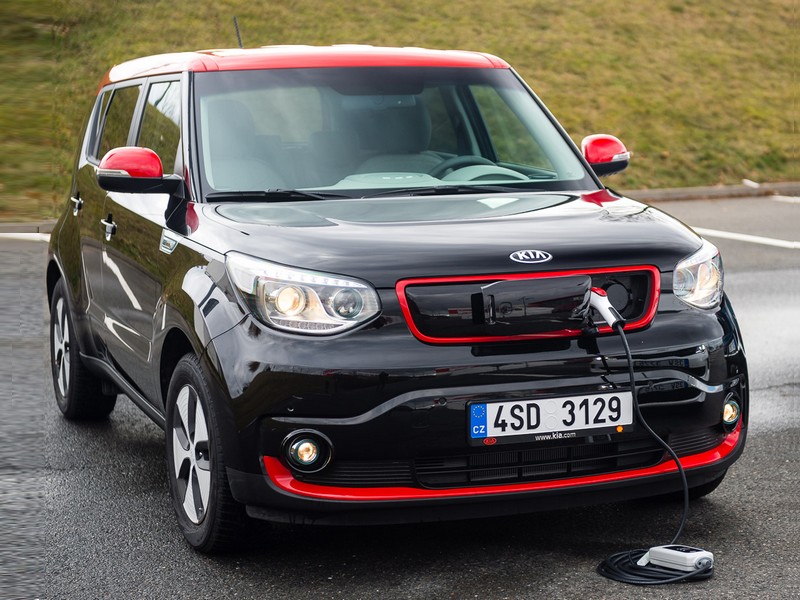 Kia Soul EV nově nabízí dojezd až 250 km